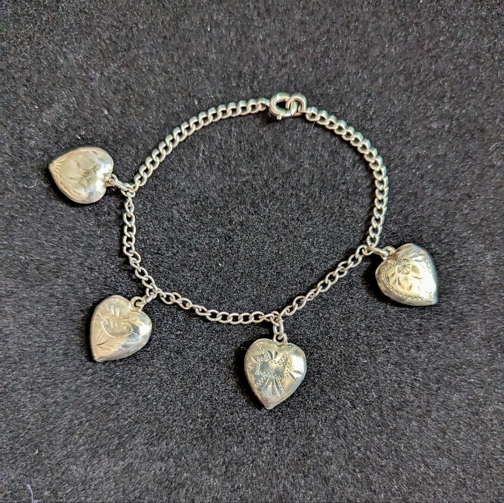Vintage Puffy Heart Bracelet